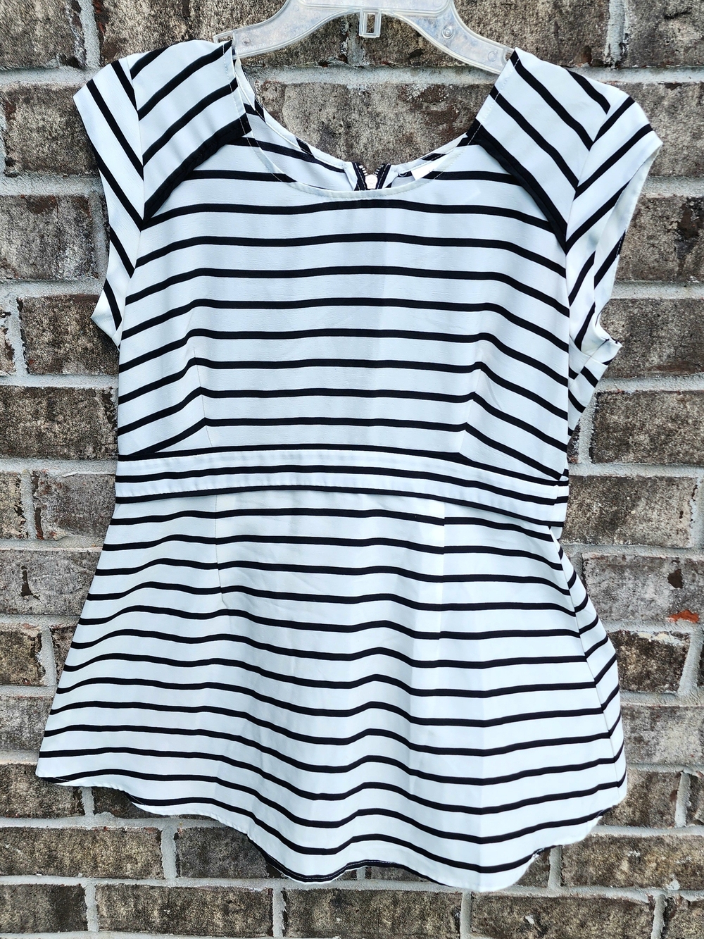 Motherhood Maternity Black & White Striped Peplum Nursing Top Silky Flowy Light - Picture 4 of 8